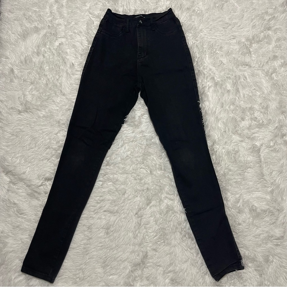 Women’s Size 5 FASHION NOVA JEAN Stretchy High Rise Skinny